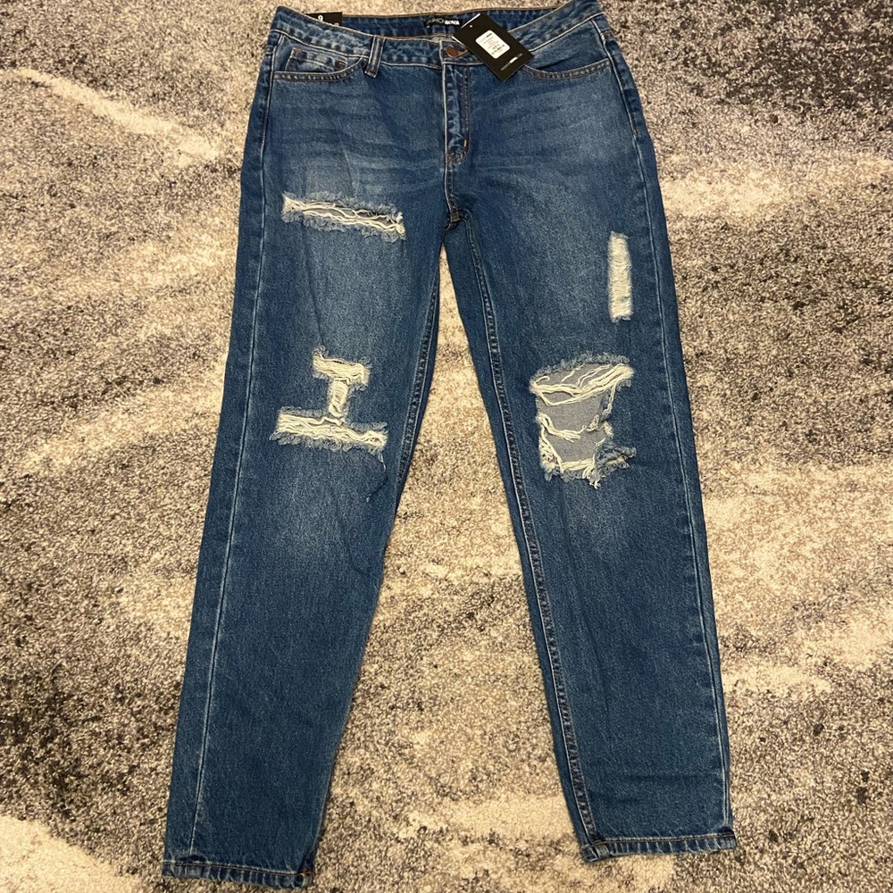 Fashion Nova Kia Boyfriend Jeans with tags